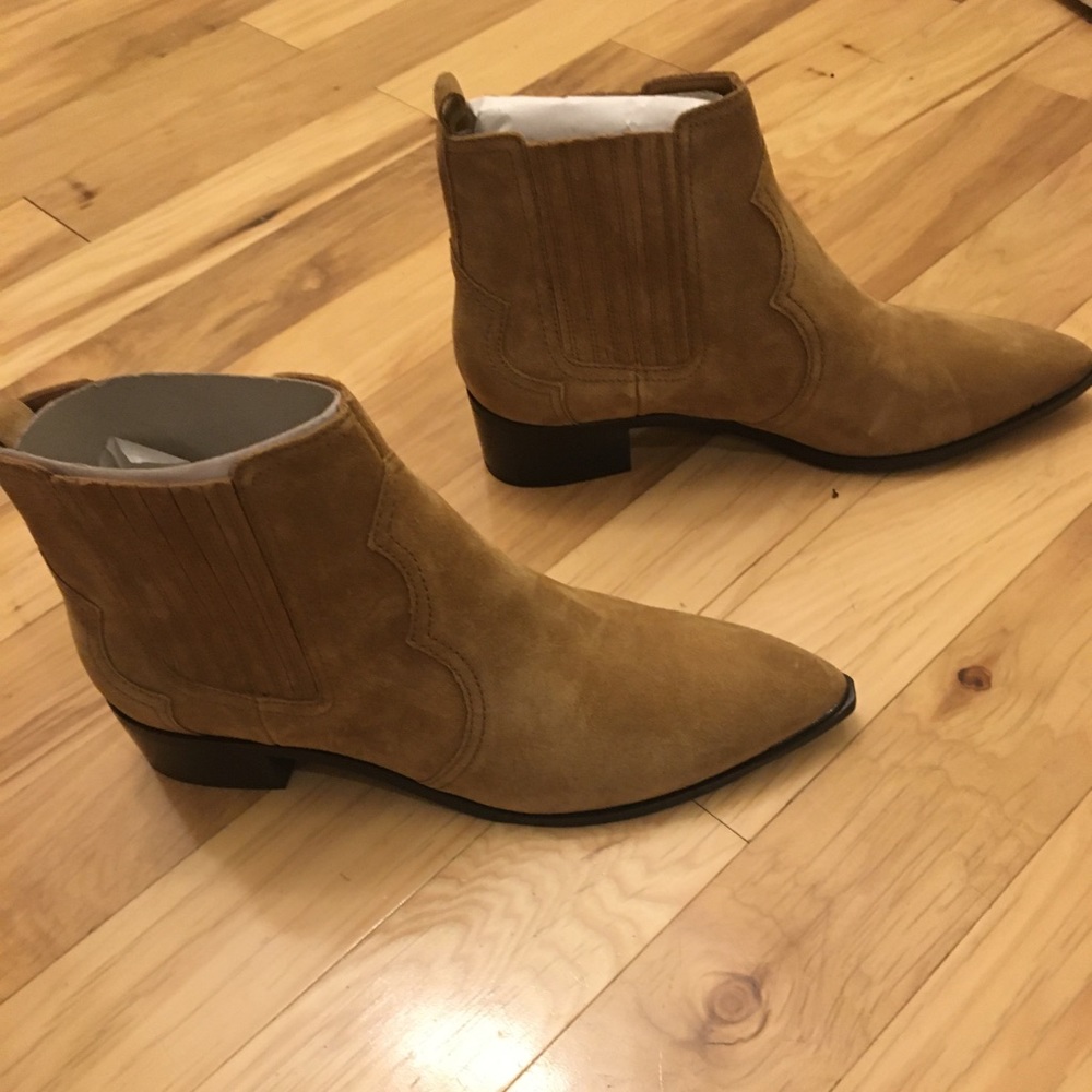 Marc Fisher Yohani Western Boots - Picture 2 of 4